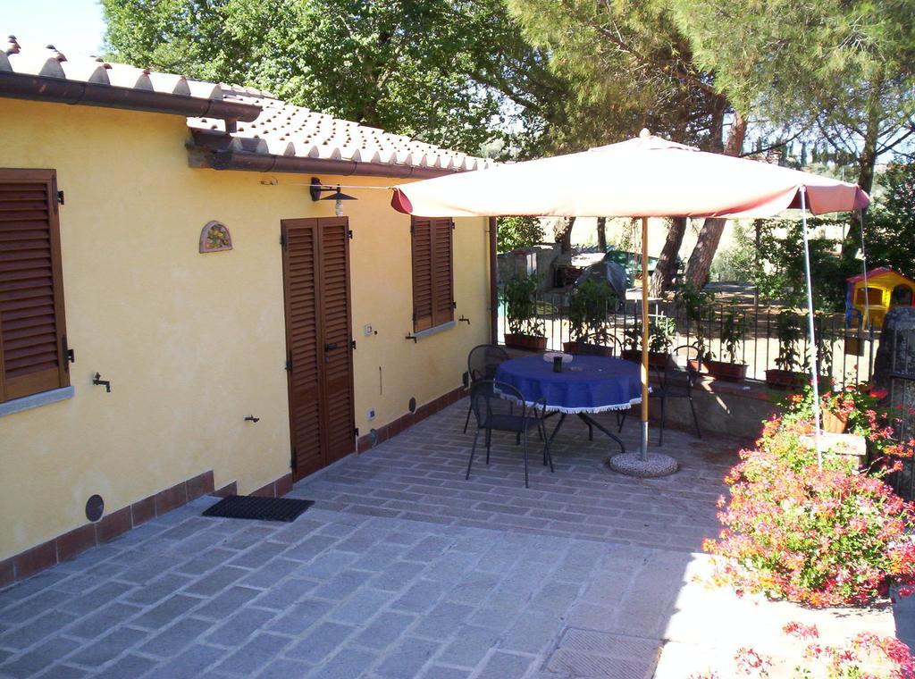 Agriturismo Podere Ossaia Cortona Habitación foto