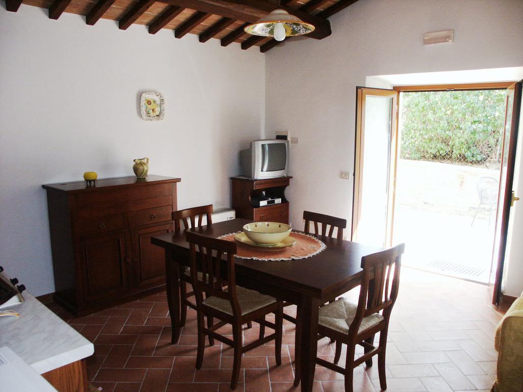 Agriturismo Podere Ossaia Cortona Habitación foto