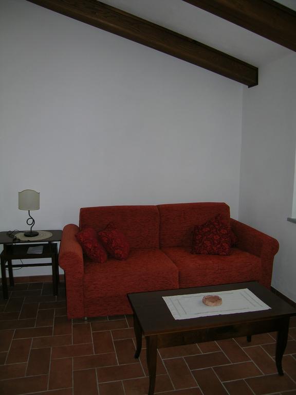 Agriturismo Podere Ossaia Cortona Habitación foto